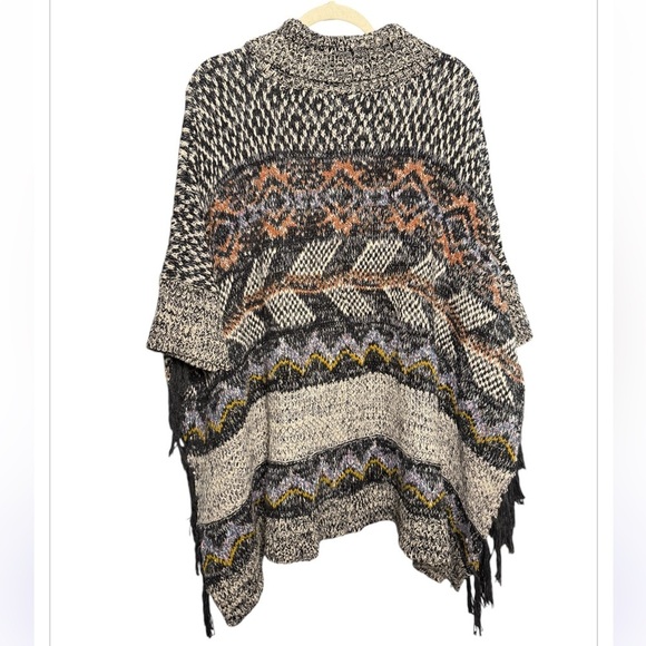 Anthropologie Pilcro Magda Fringe Knit Sweater Poncho Boho - Picture 6 of 10